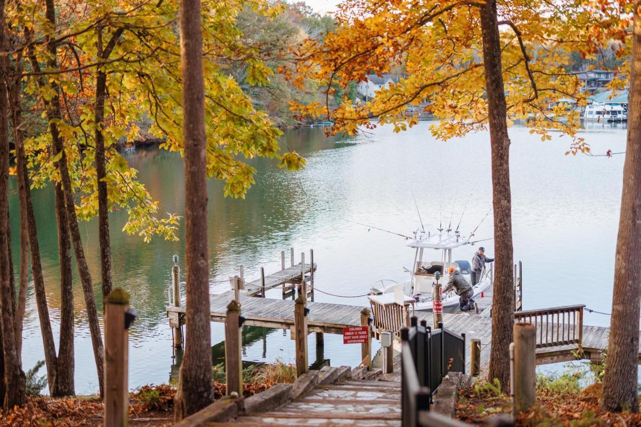 Halesford Harbour Resort - Smith Mountain Lake Moneta Екстер'єр фото