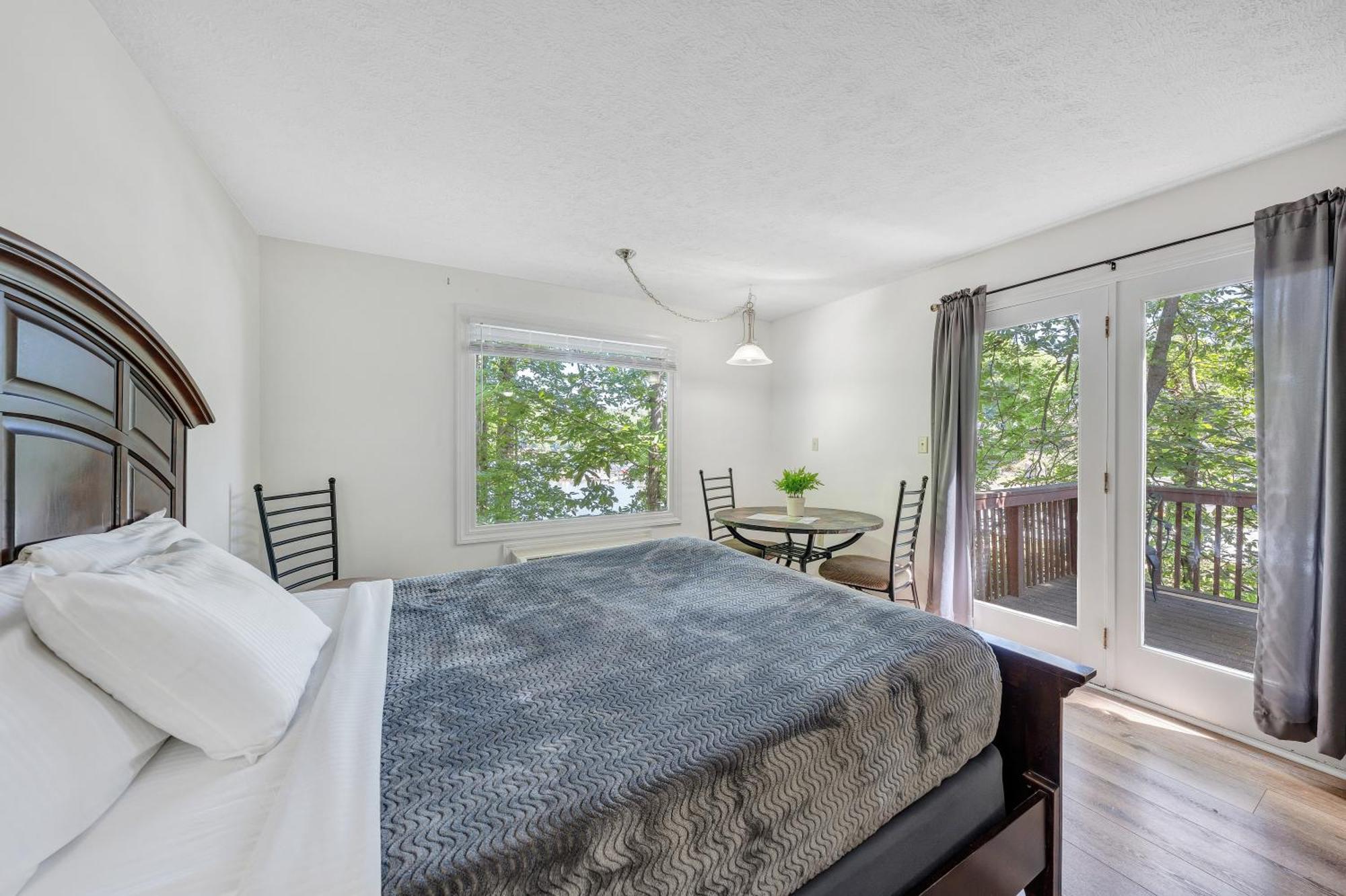 Halesford Harbour Resort - Smith Mountain Lake Moneta Екстер'єр фото